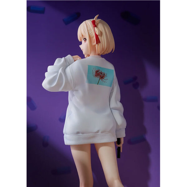 PREORDEN: Lycoris Recoil: Chisato Nishikigi: Oversized Sweatshirt Ver. 1/7 - Image 9