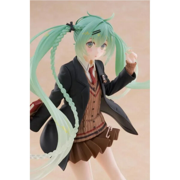 PREORDEN: Character Vocaloid Series: Hatsune Miku - Fashion Preppy Ver. - Image 5