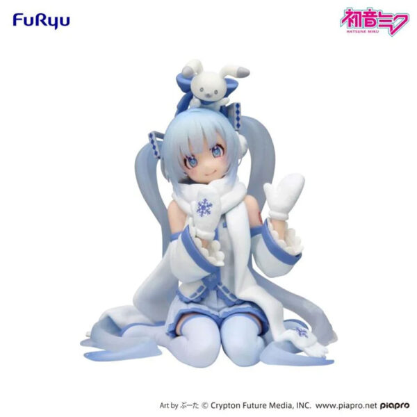 PREORDEN: Noodle Stopper: Vocaloid Hatsune Miku: Snow Miku - Sky Town 10th Ver - Image 4