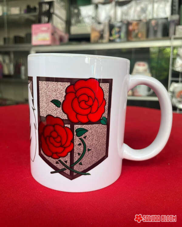 Taza Decorada Shingeki No Kyojin - Escudos de Tropa - Image 3