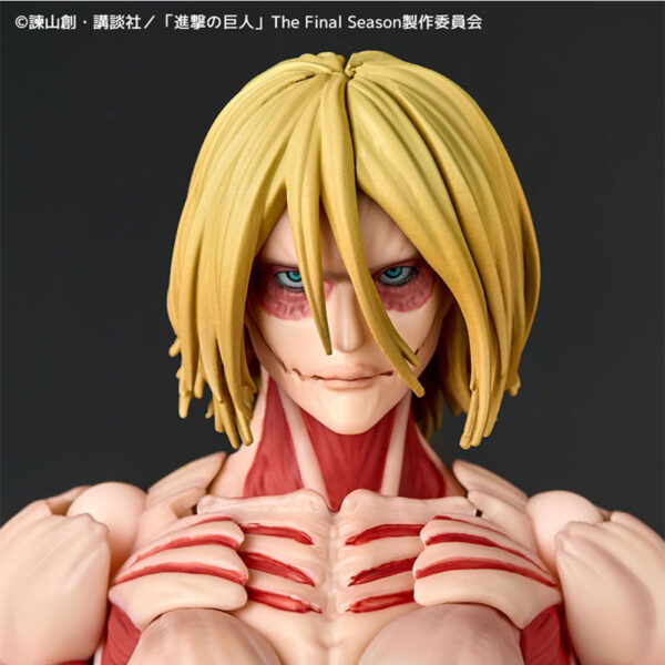 PREORDEN: Revoltech Amazing Yamaguchi Shingeki No Kyojin: Female Titan - Image 12