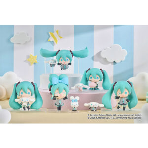 PREORDEN: Hatsune Miku x Cinnamoroll Collectible Figures: 5 Pieces - SET