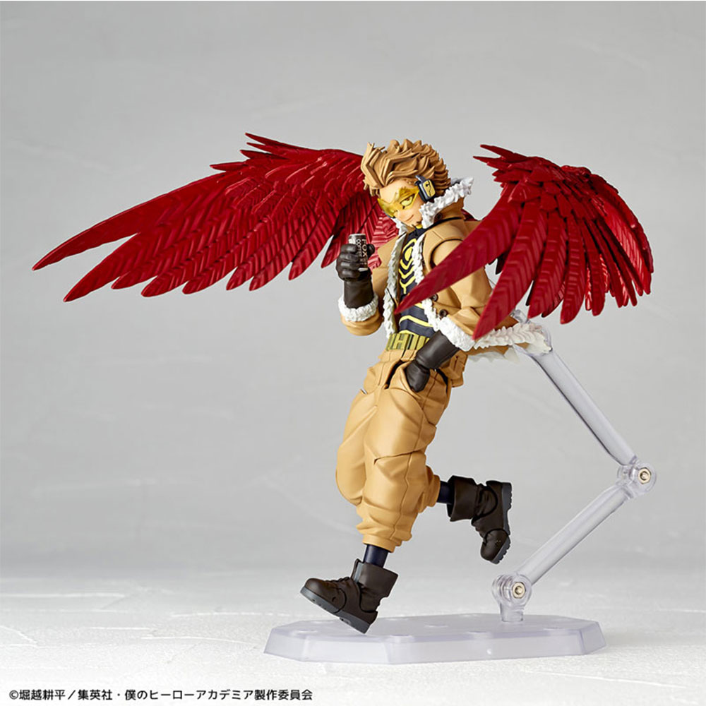 PREORDEN: Revoltech: Amazing Yamaguchi Boku No Hero Academia: Hawks - Reissue - Image 6
