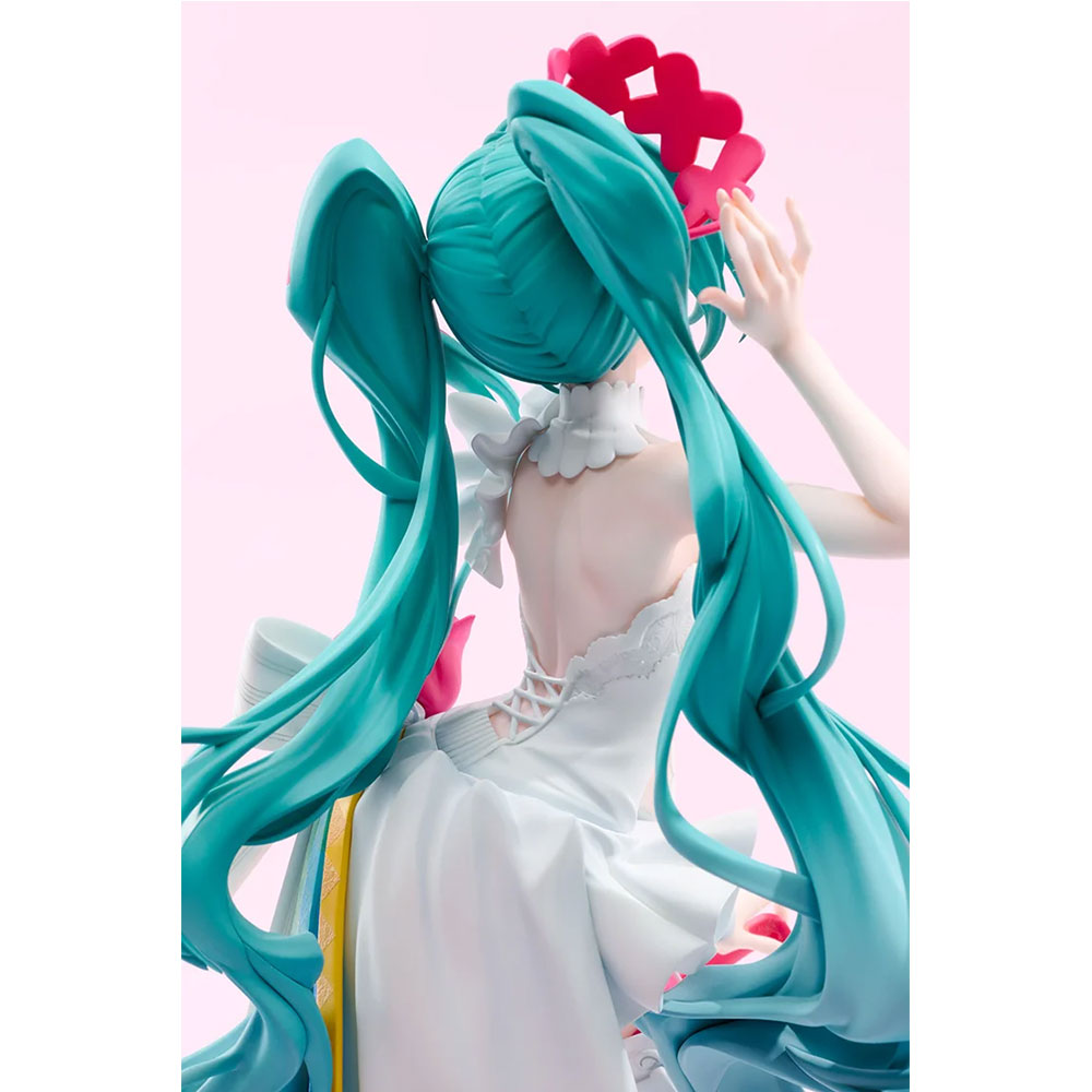 PREORDEN: Good Smile Collection: Character Vocaloid Series: Racing Miku: 15th "Rhapsody" 2010-2025 - Image 8